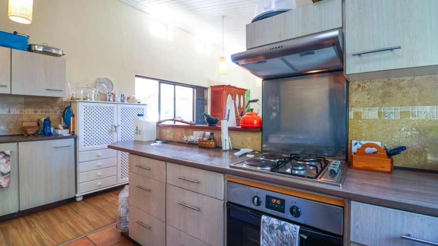 2 Bedroom Property for Sale in Stilbaai Wes Western Cape